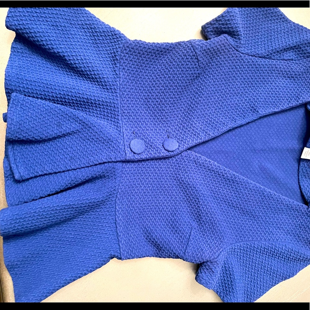 Blue peplum short sleeve jacket